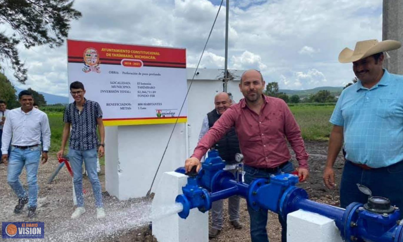 Eric Gaona García, inauguró el pozo de agua en la comunidad del Lometon