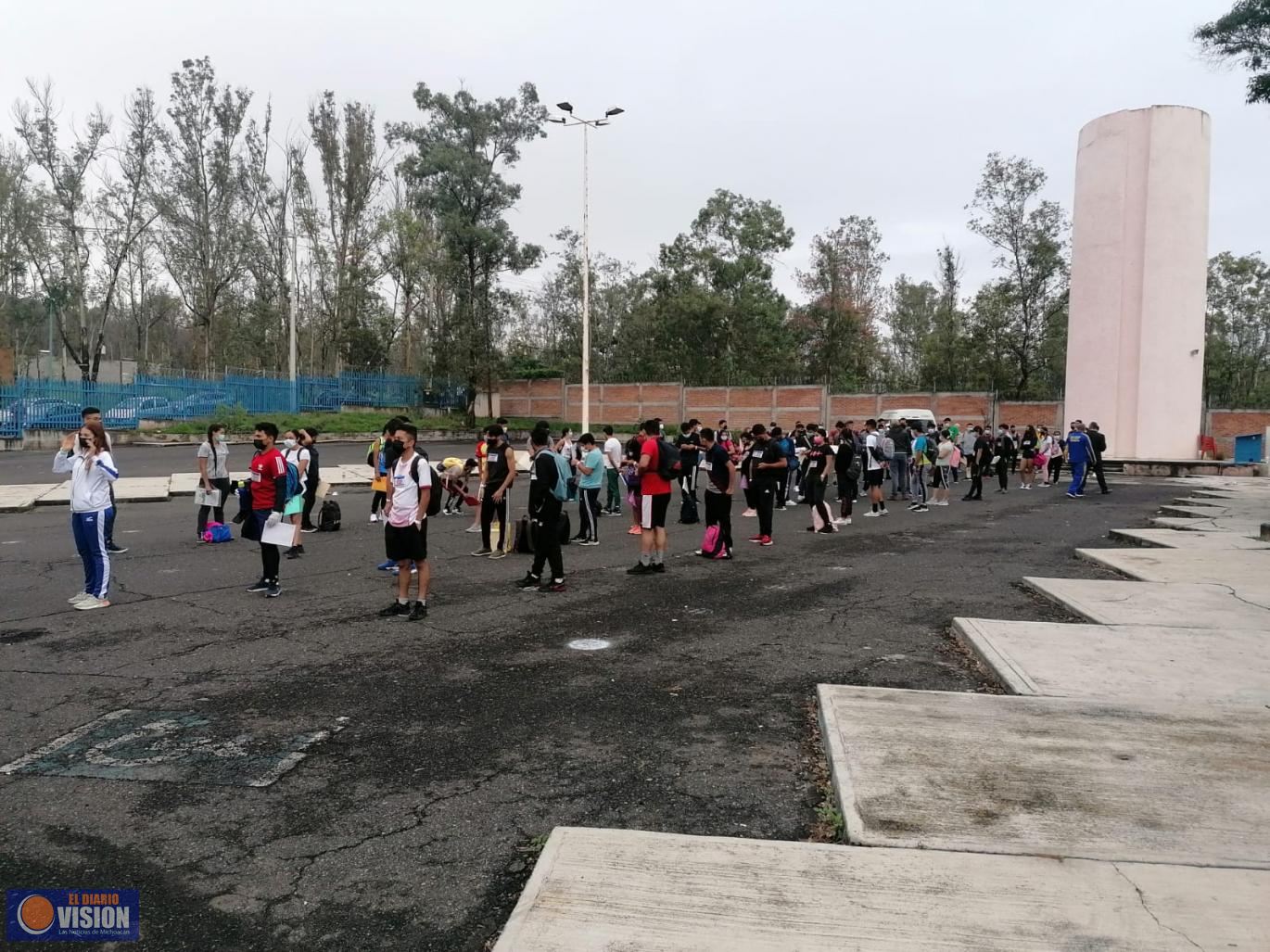 Con tranquilidad, realiza SEE aplicación del examen de admisión de la ENEF en Morelia.