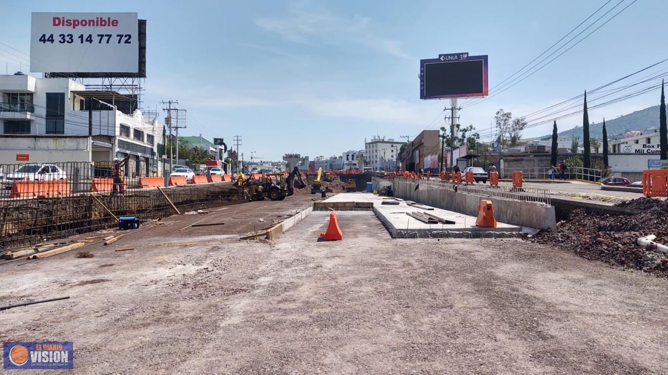Avanza obra del distribuidor vial en la salida a Mil Cumbres 