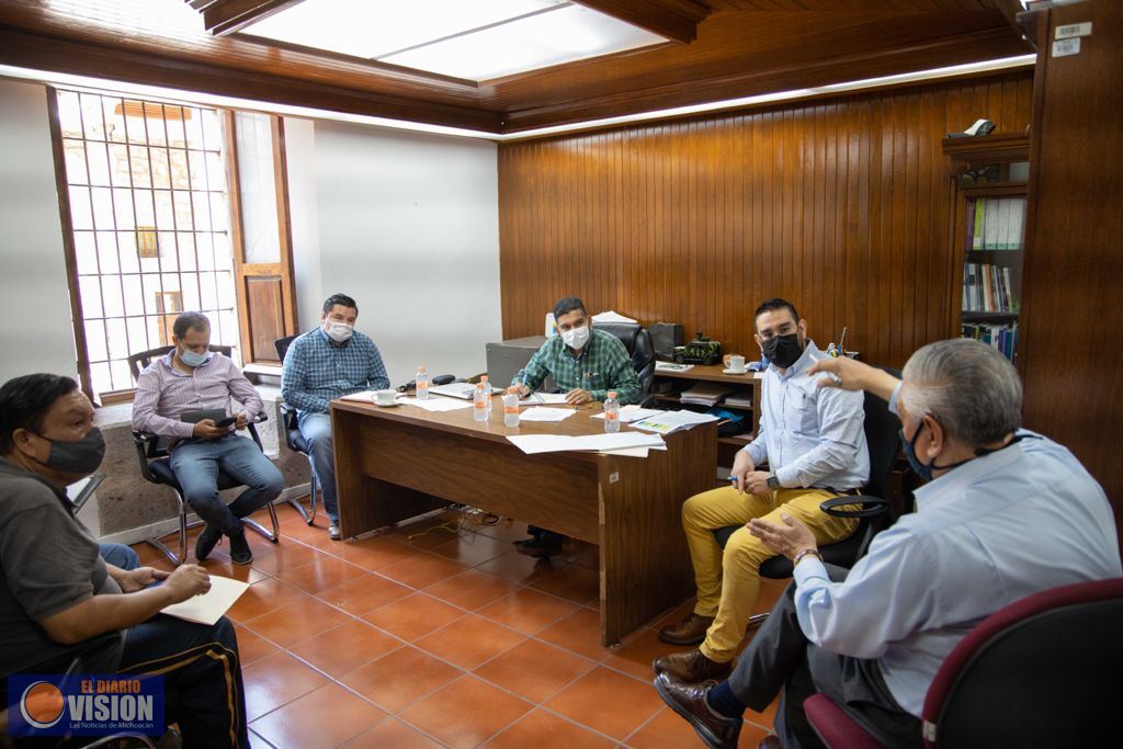 Gobierno de Morelia, atiende inquietudes de vecinos de la colonia Tres Puentes 