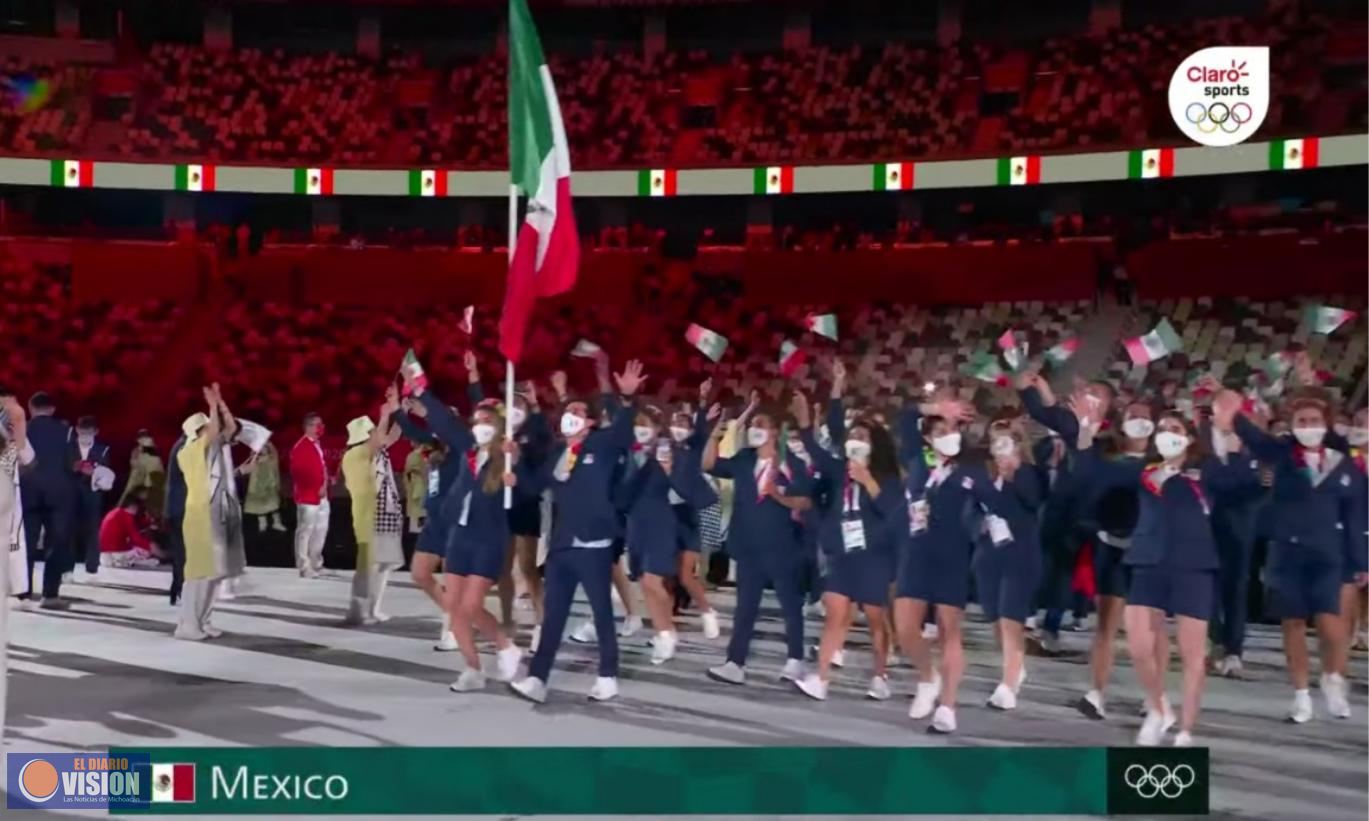 AMLO desea suerte a delegación mexicana