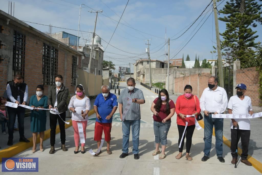 Entregamos obras que hacen justicia: Humberto Arróniz inaugura calle Morelos