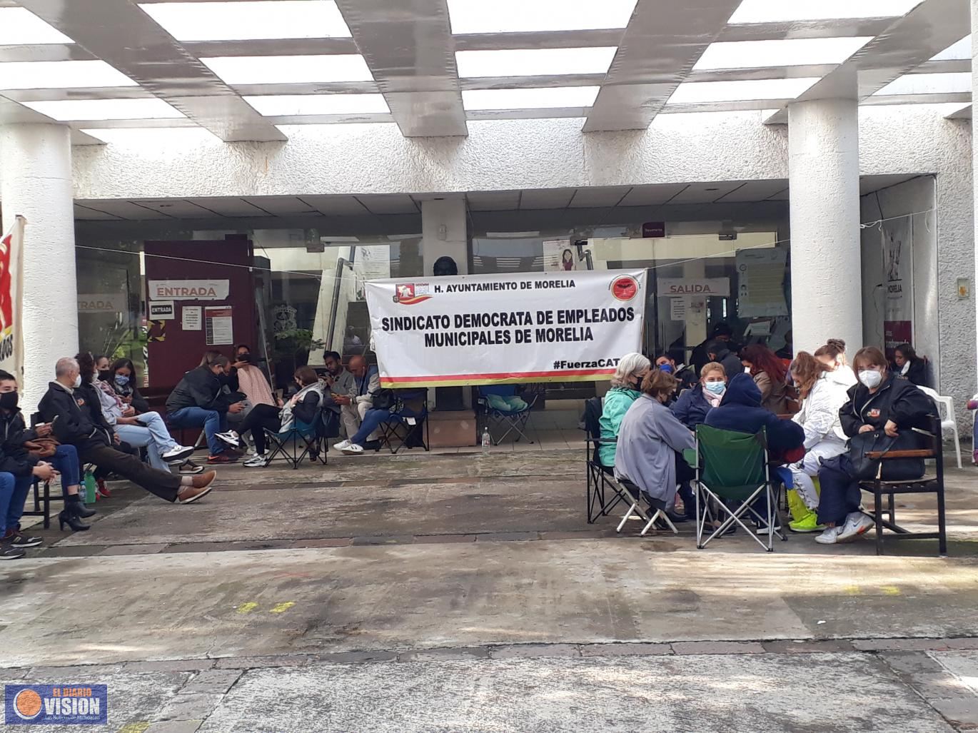 SIDEMM, mantiene  toma en Manantiales