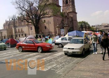 Normalistas son amenazados por la Secretaría de Educación 