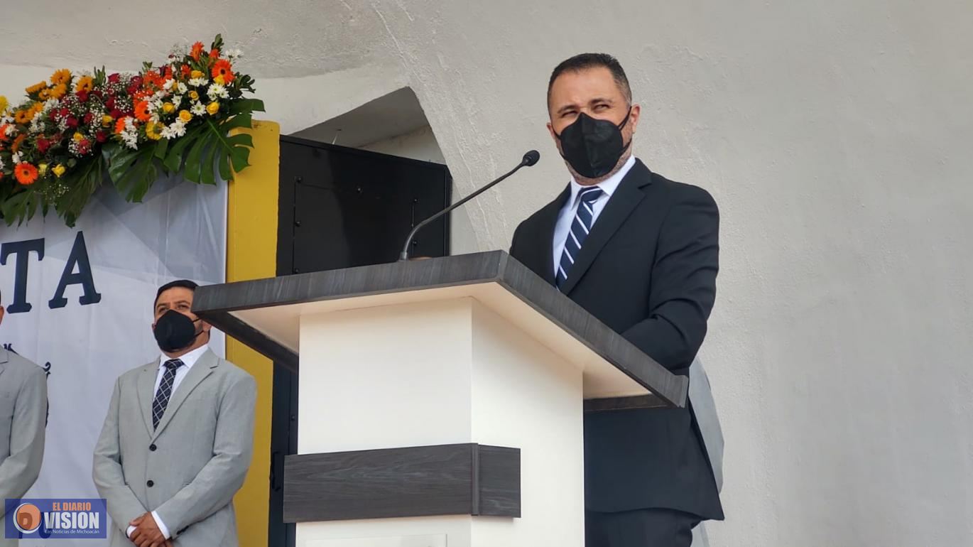 Luis Felipe León Balbanera, toma protesta como presidente municipal de Zacapu 