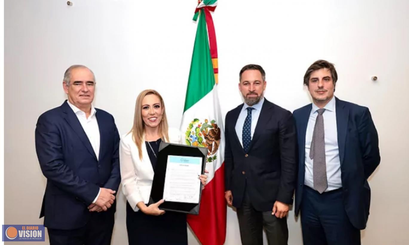 AMLO llama fascista al PAN por reunión con VOX 