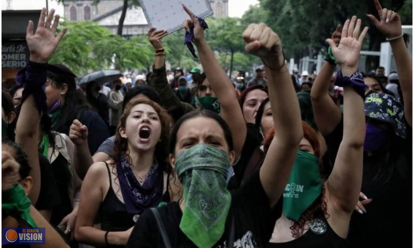 Feministas son conservadoras, no me dan confianza: AMLO