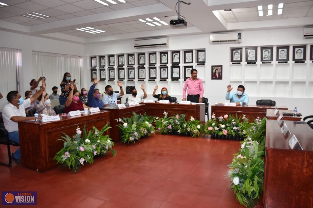 Órgano de Gobierno Municipal recibe el Análisis del Dictamen de Entrega-Recepción 2018-2021