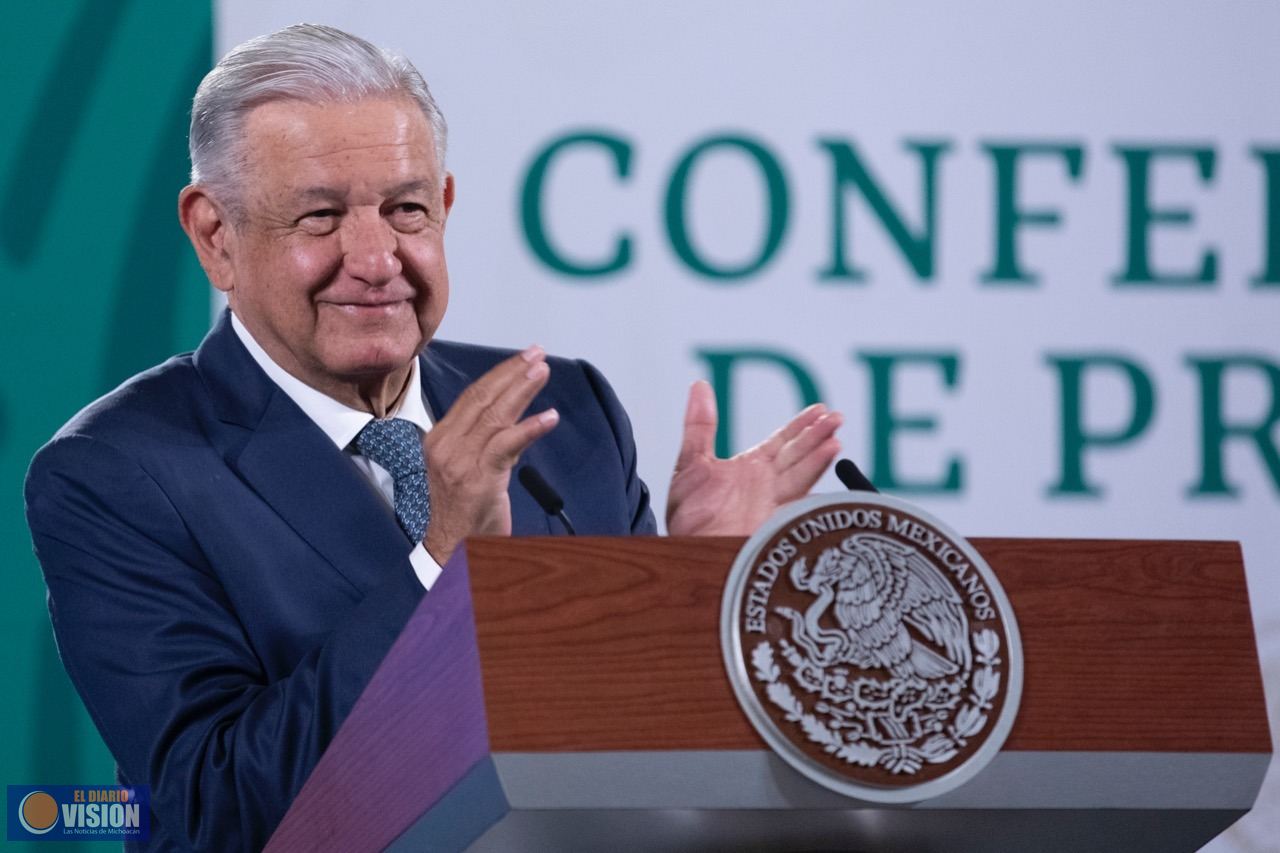 No hay para dónde hacerse: AMLO pide a legisladores que se definan por Reforma Eléctrica