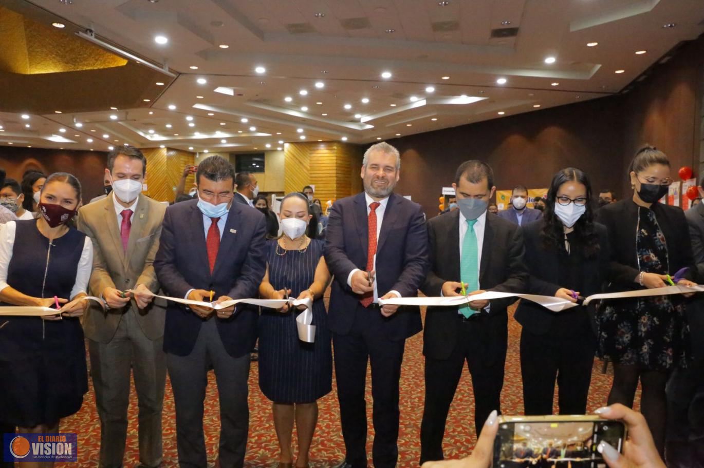 Inaugura Bedolla la Feria del Empleo para la Reactivación Económica