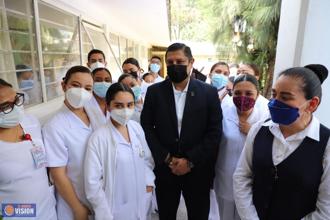 Nacho Campos plantea unir esfuerzos por la salud