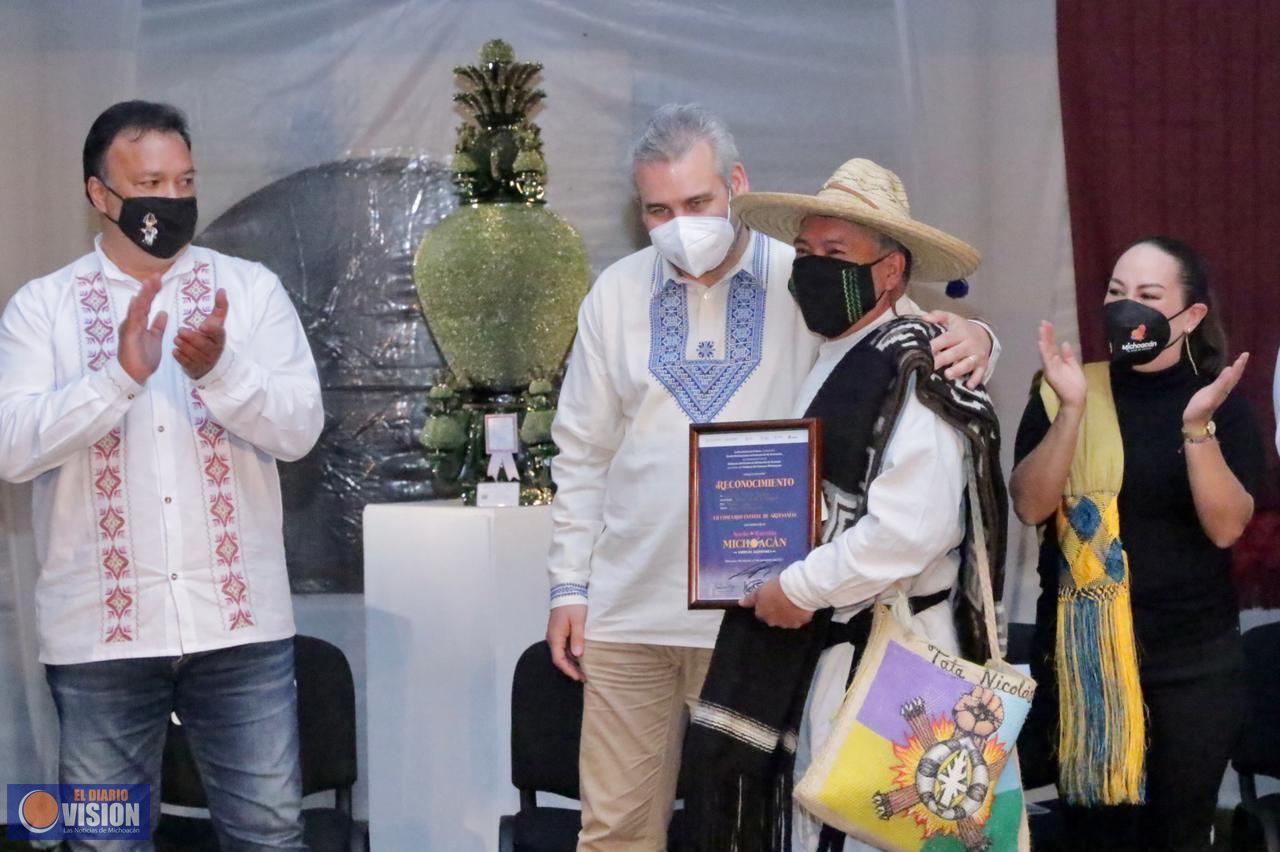 *Artesanos contarán con Gobierno de Michoacán para salir adelante: Bedolla