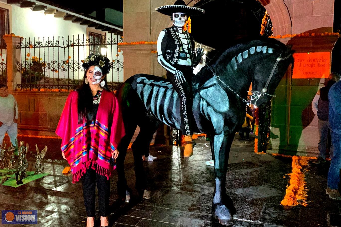 Santa Clara del Cobre y Zirahuén se consolidan como destino turístico en Noche de Muertos
