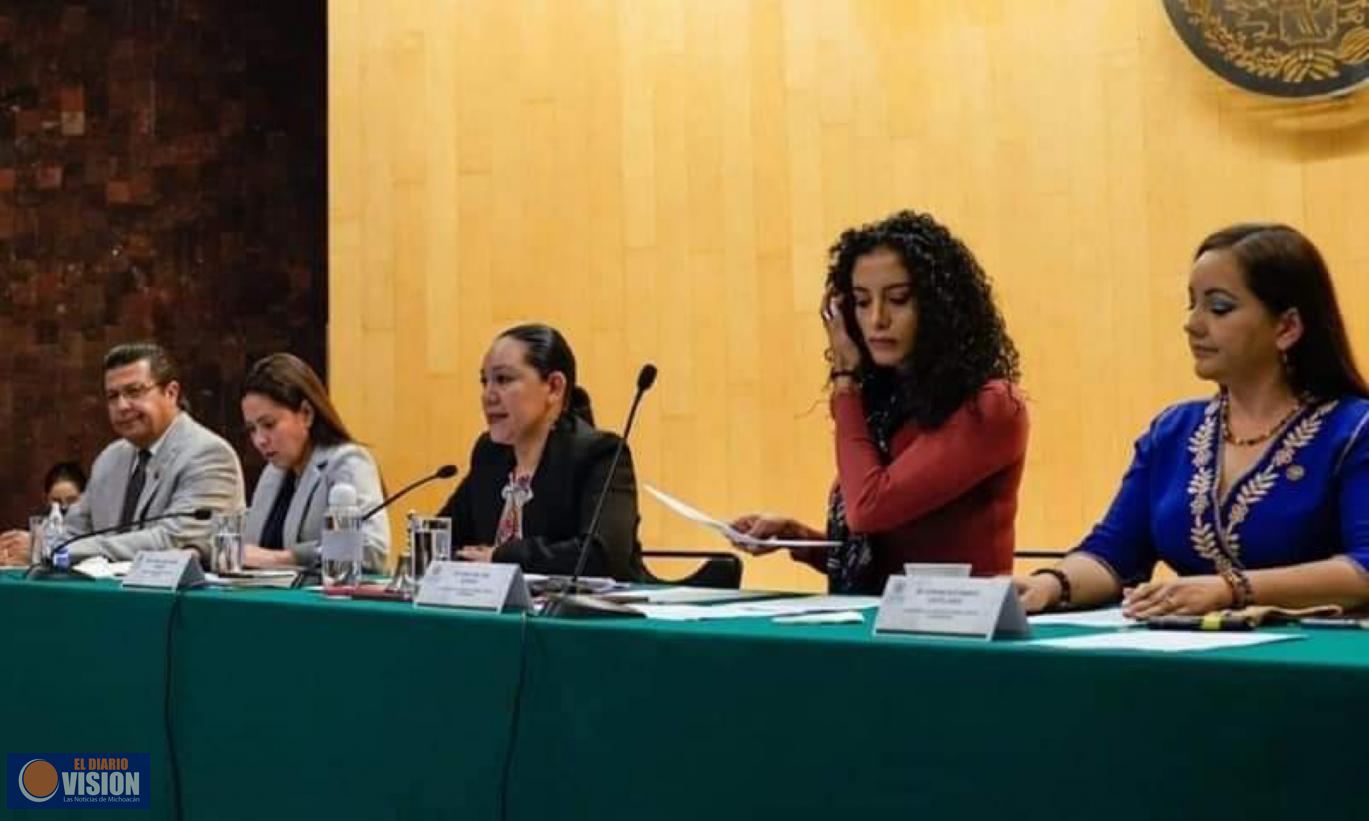 Edna Díaz, presidió la comparecencia de la titular de la SEMARNAT, María Luisa Albores