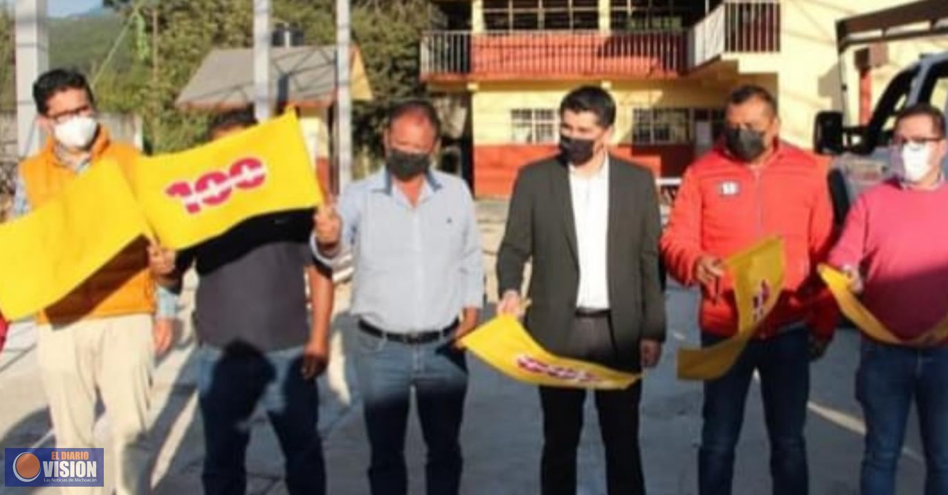 Antonio Ixtláhuac Orihuela, apoya a Comunidad de La Troje, en Aputzio de Juárez