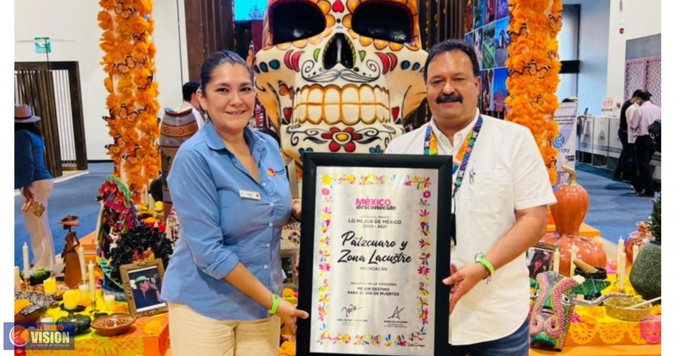 Pátzcuaro, recibe Premio como Mejor Destino Turístico en Noche de Muertos