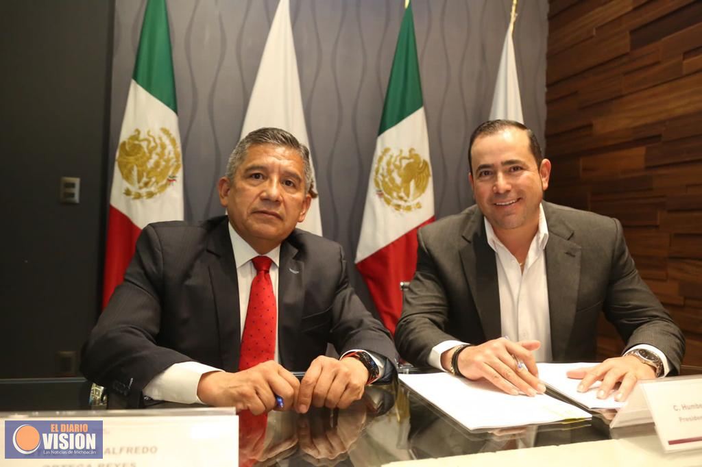 Pactan acuerdo por la seguridad, alcaldes perredistas con gobierno estatal: Humberto González¨
