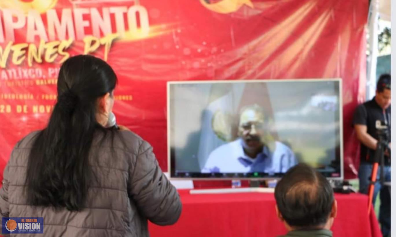 Reginaldo Sandoval Flores, participó en el 8vo. Campamento de Jóvenes PT