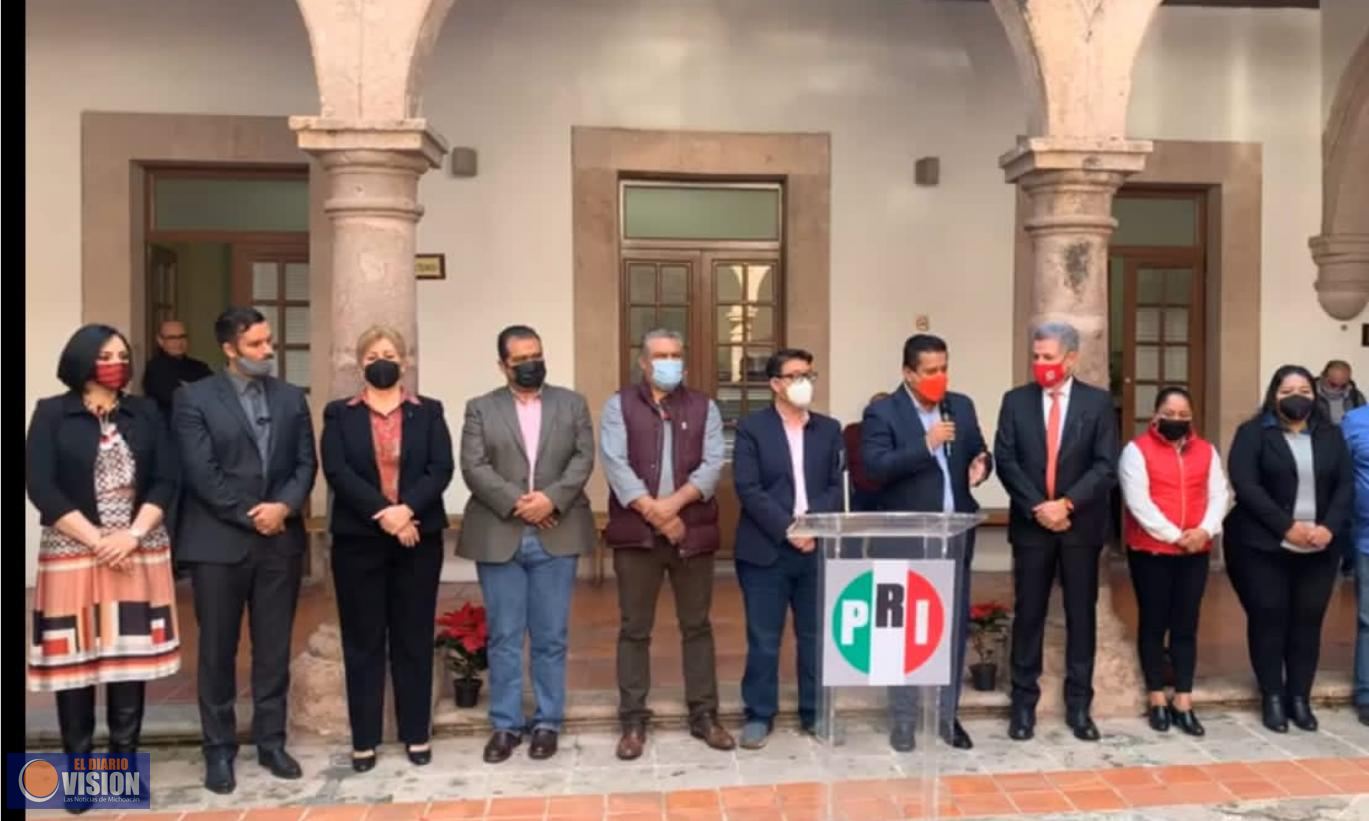 No al reemplacamiento en los términos planteados: Roberto Carlos López
