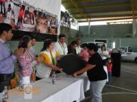3.Entregan utensilios en el municipio de Chilchota