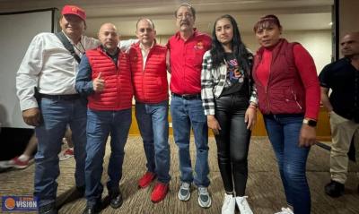 Encabeza Reginaldo Sandoval Flores reunión estratégica con candidatos petistas en Tarímbaro