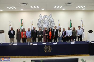 Red Juntos por Michoacán recibe donación de Fuente Digital Braille Espejo en beneficio de alumnos 