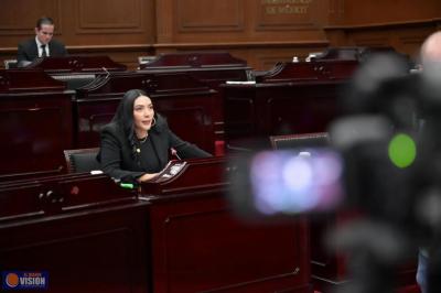 A seguir gestionando para echar abajo impuesto a las remesas llama Adriana Campos