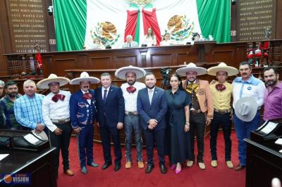 Propone Reyes Galindo considerar Patrimonio Cultural de Michoacán a la charrería y a cabalgatas