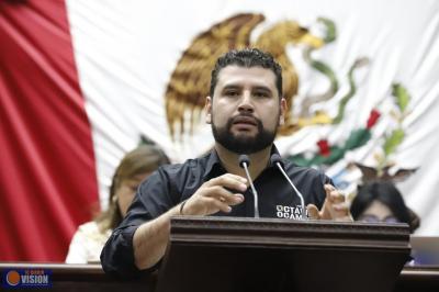Octavio Ocampo presenta iniciativa para aumentar protección a personas con discapacidad