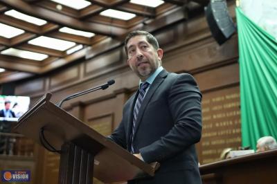 Abraham Espinoza presenta iniciativa para fortalecer atención de emergencias en Michoacán