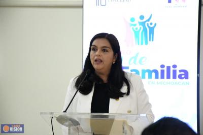 Con nueva Ley se busca fortalecer a las familias en Michoacán: Tere Herrera