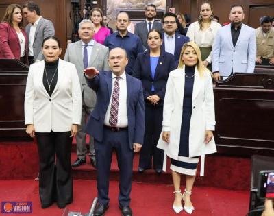 Toma protesta Marco Antonio Bravo como Auditor Superior de Michoacán