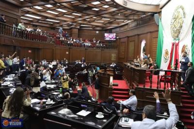 Congreso aprueba que personas con discapacidad se desplacen con animales de asistencia