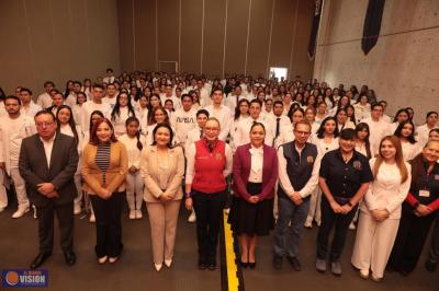 Cuentan con la UMSNH durante su servicio social, señala Rectora a egresados de Odontología