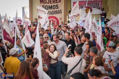 Construye Gladyz Butanda “ejército” de 40 mil defensores de la 4T