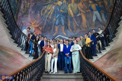 Jóvenes del Parlamento Juvenil Incluyente 2026 se reúnen con titular del Ejecutivo