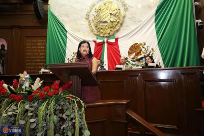 Llama Eréndira Isauro a privilegiar la unidad y los acuerdos en el tercer año legislativo