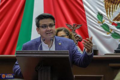 El diputado Toño Carreño presentó su segundo informe de actividades legislativas