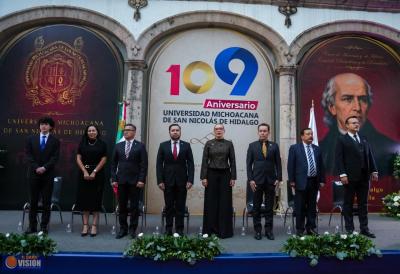 Conmemoran 109 años de grandeza de la UMSNH; Yarabí destaca la Transformación de la Institución