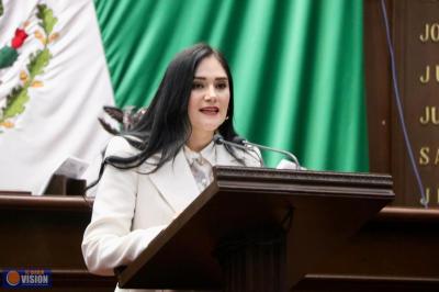 Propone Diana Espinoza, emplacamiento de origen para acabar con permisos irregulares